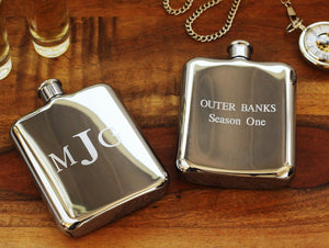 Engraved Silver Flask with Back Side Custom Text, High Polished Stainless Steel Flask, Personalized Groomsman or Bridesmaid Flask